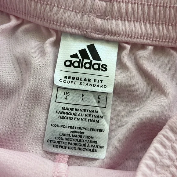 Adidas Girl Activewear 2 Piece Set Short Sleeve T-Shirt Mesh Shorts 6 - Picture 6 of 7